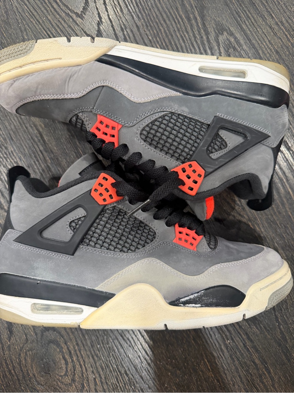Nike Air Jordan 4 Retro Infrared Shoes Size 9.5 men’s